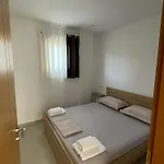 Fabio And Orhana Apartment