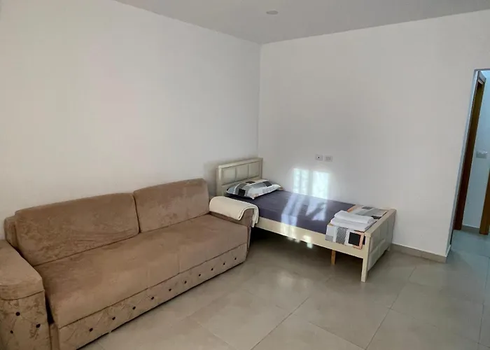 Διαμέρισμα Fabio And Orhana